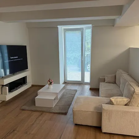 Zara Apartmán